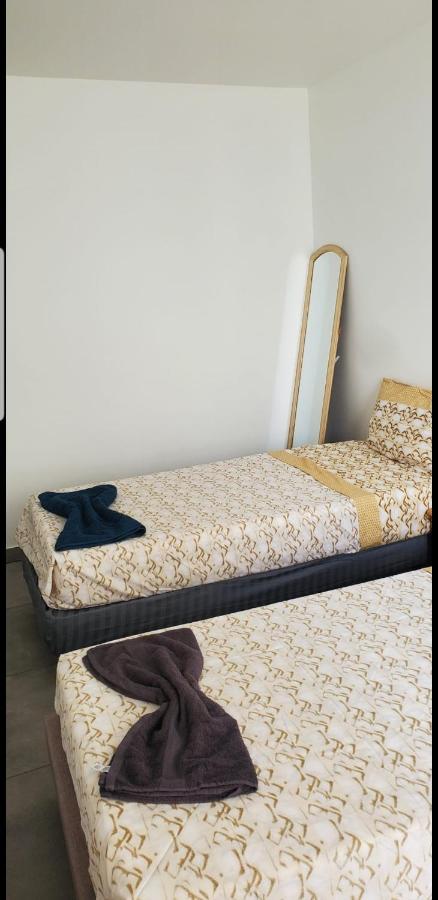 Big Flat Sea Vieuw 95 M2 5 Rooms Near Airport 5 Min Train 3 Min And Tram On Site, Beach 7 Min, 2 Showers And 2 Toilets , Neuf Grand Appartement 95 M2 5 Chambres Proche Aeroport 5 Min Train 3 Min Et Tramway Sur Place, Plage 7 Min 2 Douches Et 2 Wc Vue 니스 외부 사진